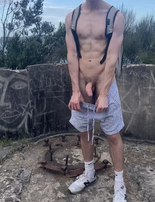 Public boner🍆😅 by ombudsation