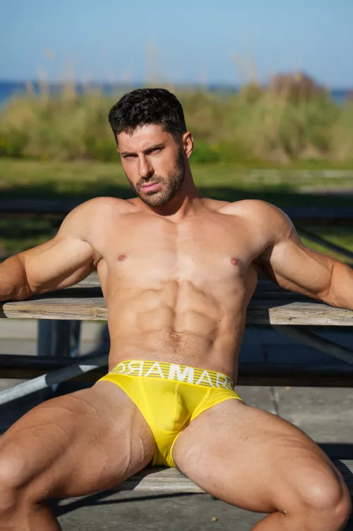 React when you see it by theofficiallukee