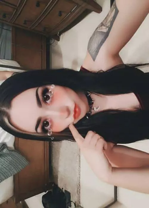 Say hi if you want sissies to send you rendom pics by Electronic_Money_640