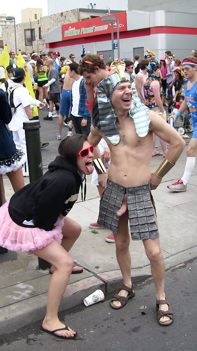 She loves Egyptians posted by Kinky_Apsara