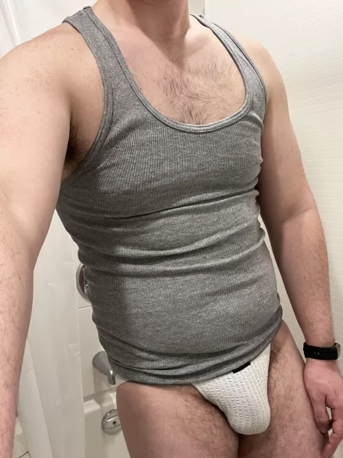 Shower time by Buntataceann