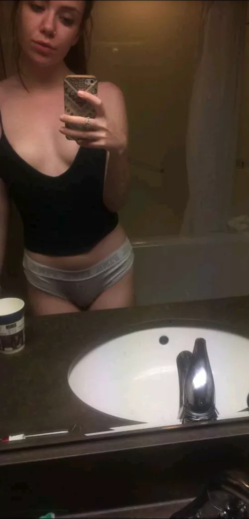 Smash or pass? by plain_paris23