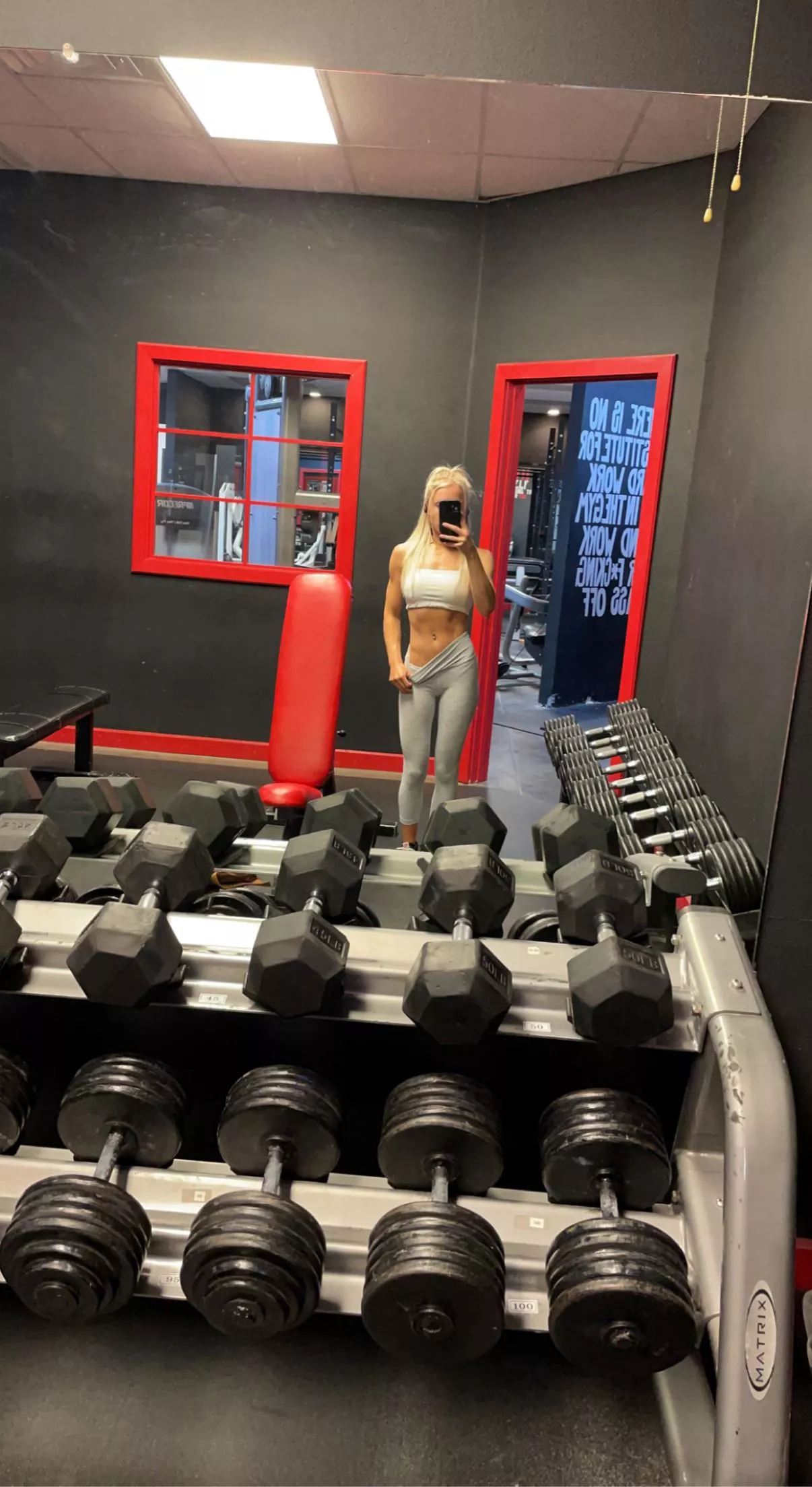 Sneak peek 😘 posted by Xxprettygal