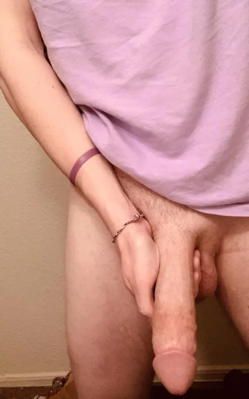 Some of you boys make me reconsider whether or not I’m straight by throwaway7890342