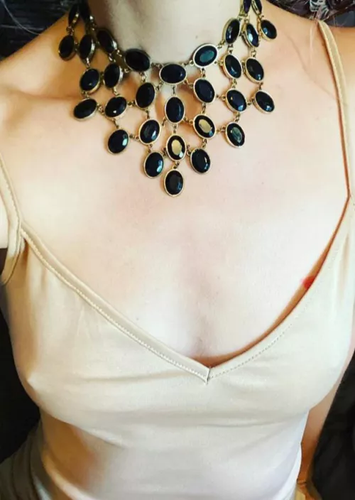 Tat Flash by latexflesh