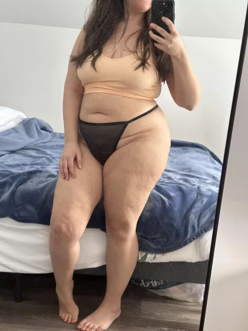 what’s short and thick and horny all over? by wantmorecake