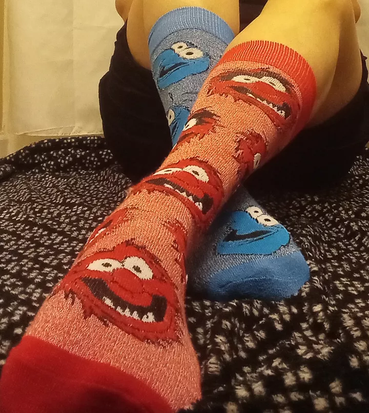 With so many cute socks to choose from, sometimes I just have a hard time deciding which to wear! DM me to choose your own! Daily and weekly rates available, add ons and multiple pairs encouraged! 😘 posted by Thatgirluwannataste