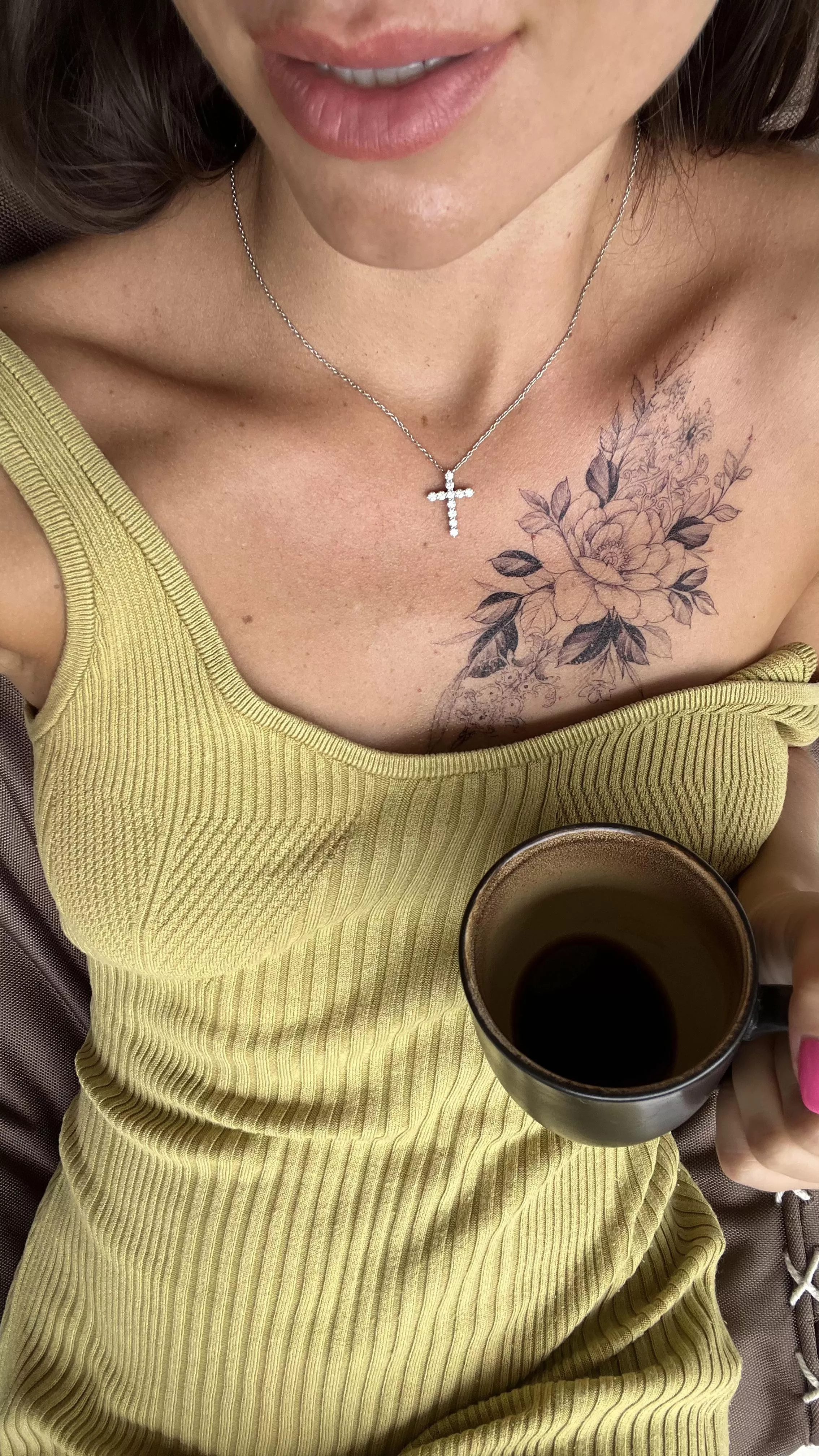 without a bra it is much more pleasant to look at my boobs!) posted by GetsLove