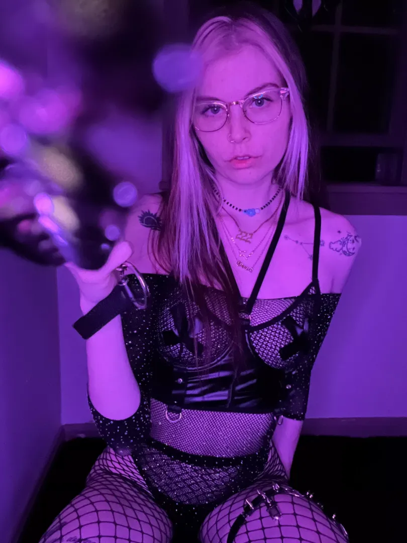 You thought you were gonna get away from mommy?😈 [domme] [f] by Shuga-is_that-you