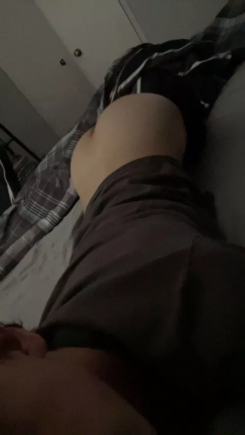 Young beta male looking for a dominant daddy dm me for snapchat by CloudTurbulent2519