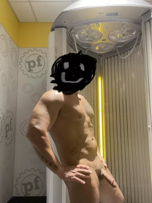 [40] happy Monday! by Historical-Chain4899