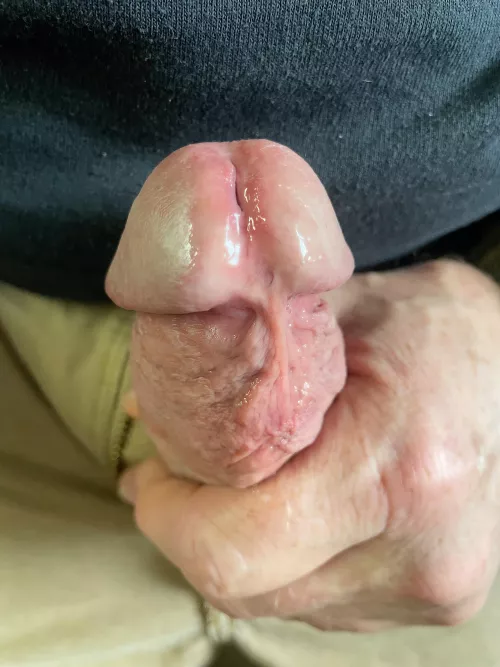 Almost caught while scrolling… by Relevant_Junket6404