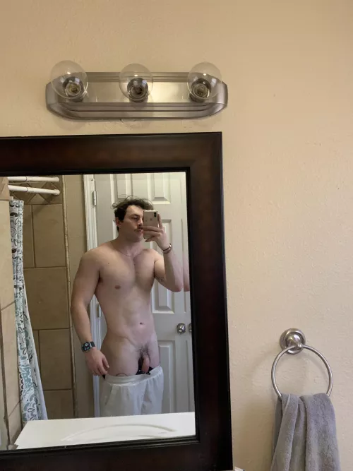 barely got my shorts off 😅 by averagebidybuilder