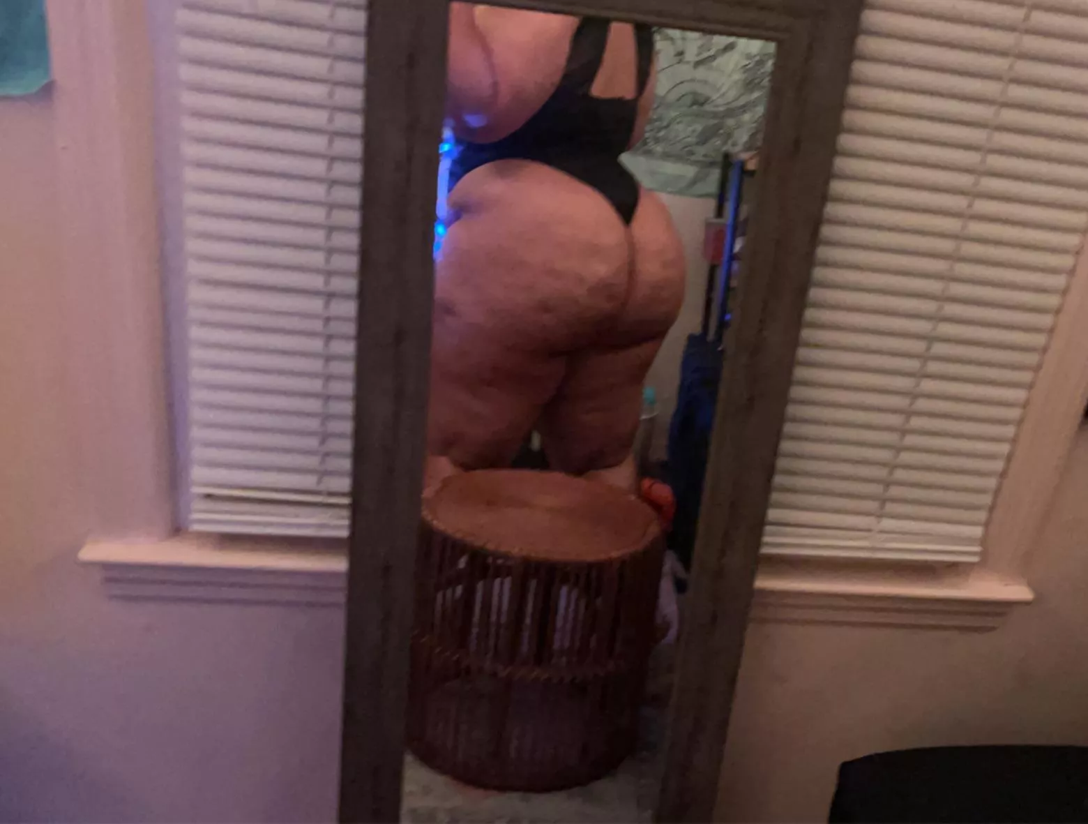 Cellulite lovers unite👀 posted by Caramelthickers