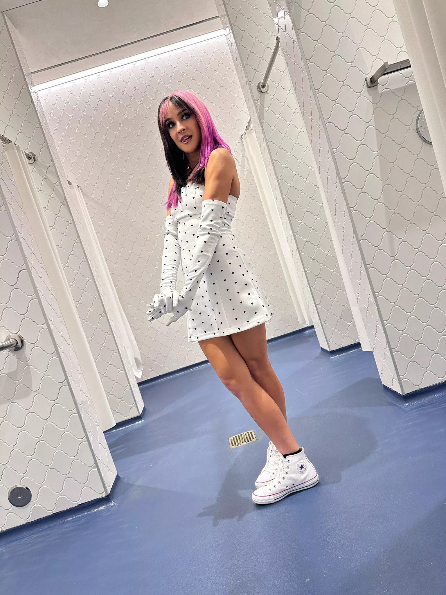 Dakota Kai posted by SheetAcrobat