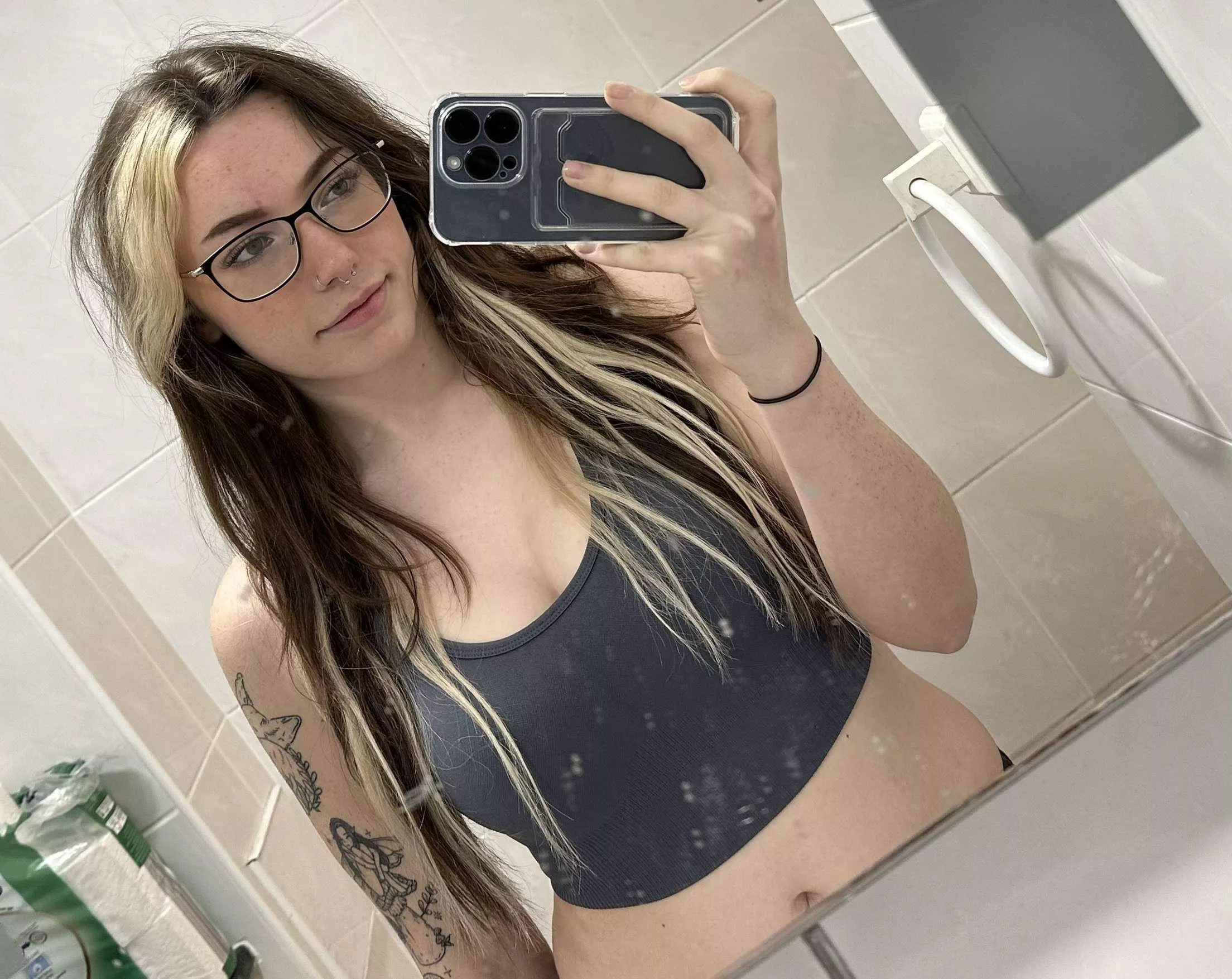 Dirty mirror = dirty girl posted by SweetLikeKendi