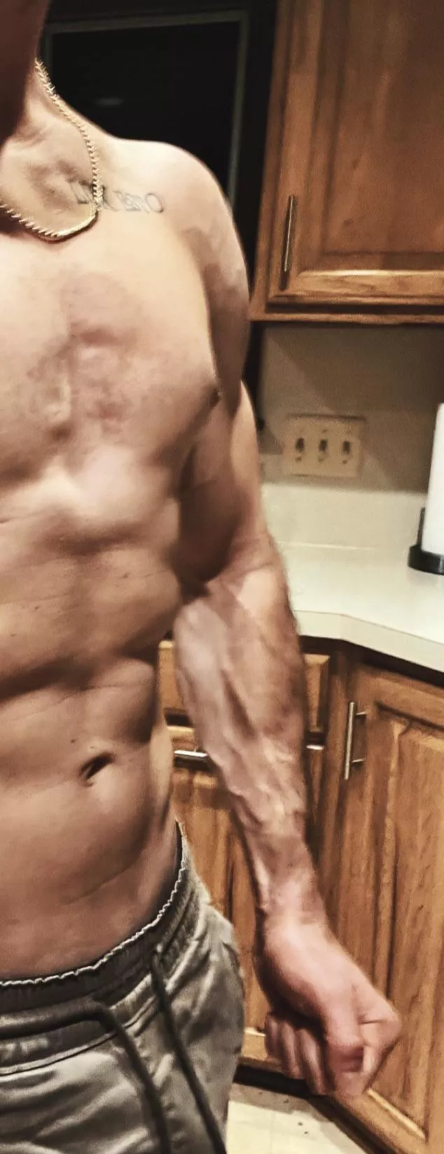 Do you like my veins? posted by Swimming_Style_4417