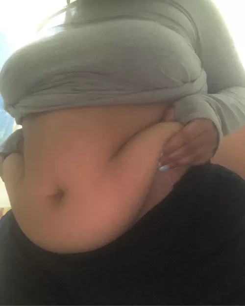 Feeling extremely bloated from breakfast this morning. These fat have never been THIS heavy before by Livid_Ad_