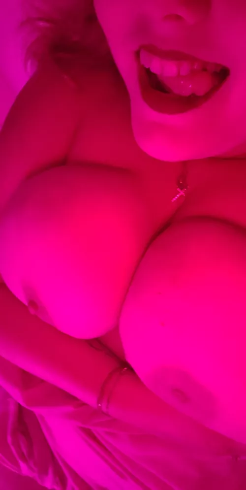 Forgive me Father for I have sinned. by Hakunamytits