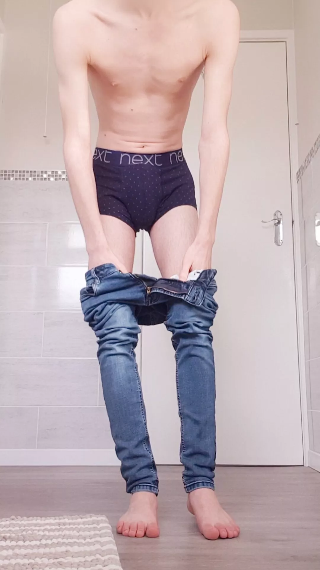 Guess my fav colour and I'll take off the rest 🥰 posted by Raytracer5