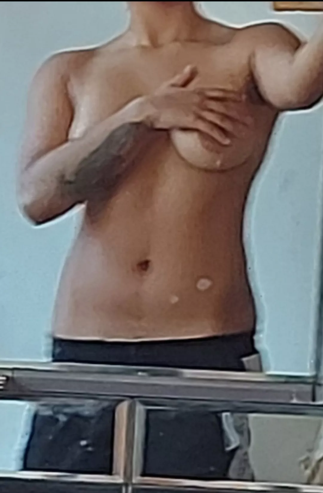 hellooo people posted by Purple_Surprise5973