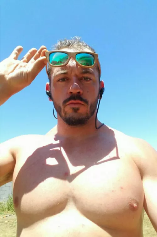 Hey you! Yes, you. You're pretty cute. 😁 by xBoyxTigerx