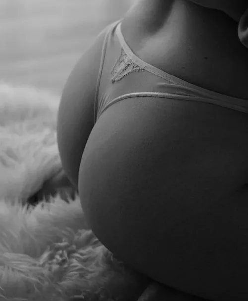 I hope you like what you see by BigCalligrapher6643