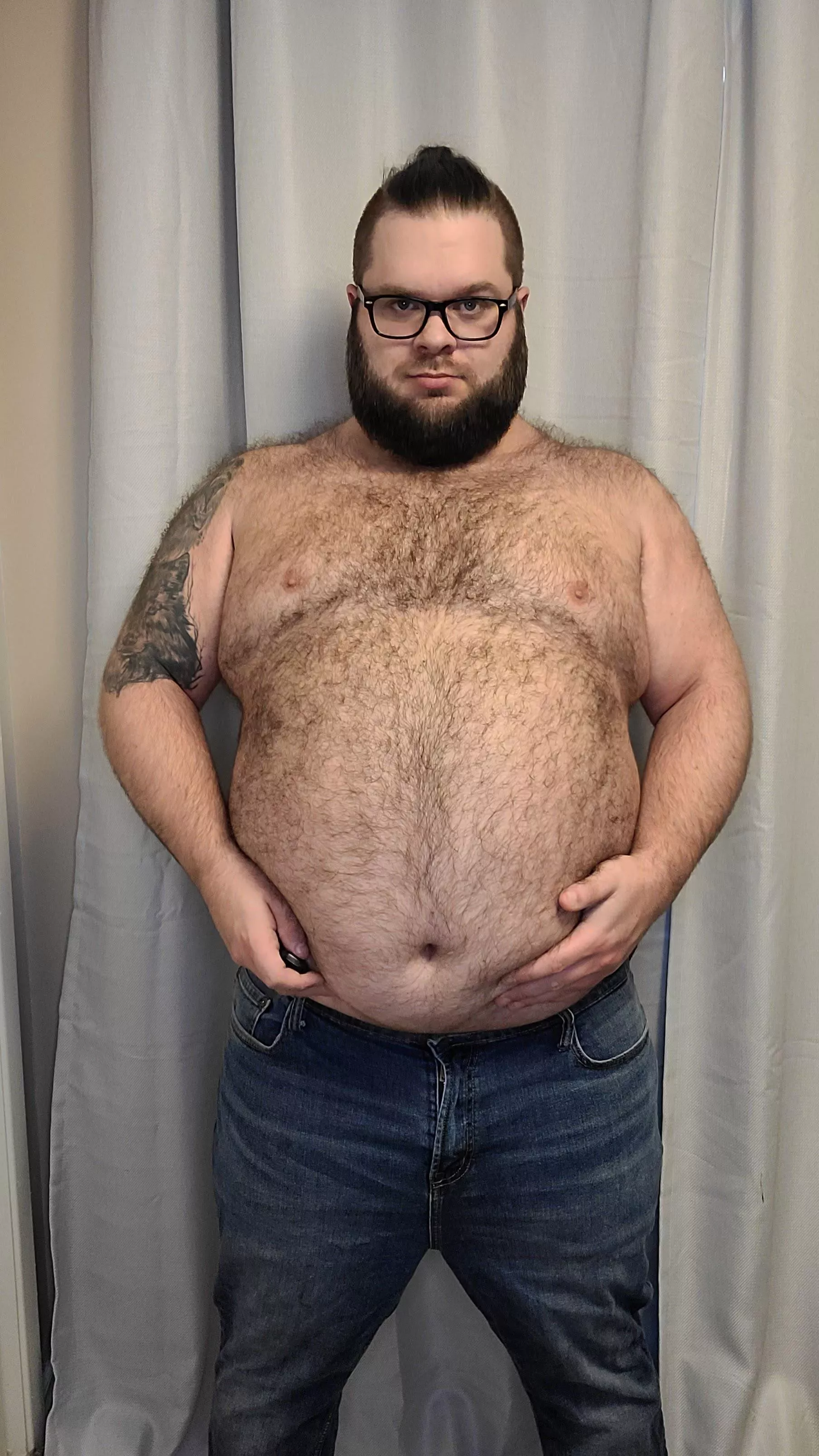 I'm back after a nice staycation! I'm a bit embarrassed to post this pic, but I'm trying to be more proud of my body 😊 posted by JustIgnoreMe01