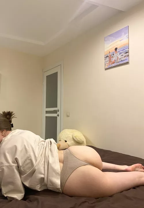 Is my ass better when i bend over? by Beast_snip