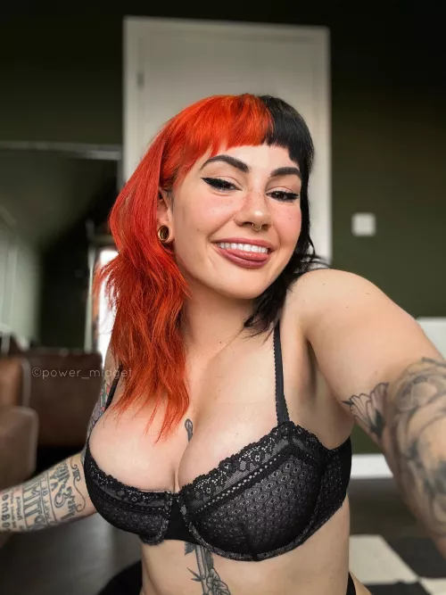 Just felt kinda cute today 🥰 by power_midget