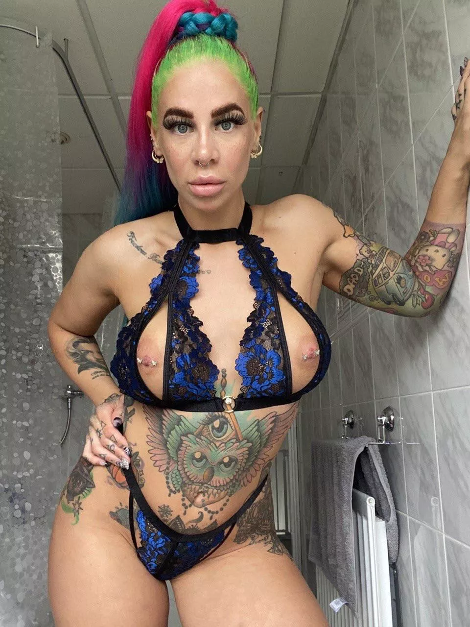 Just your average slut ;) posted by TheGleefulGroundwork