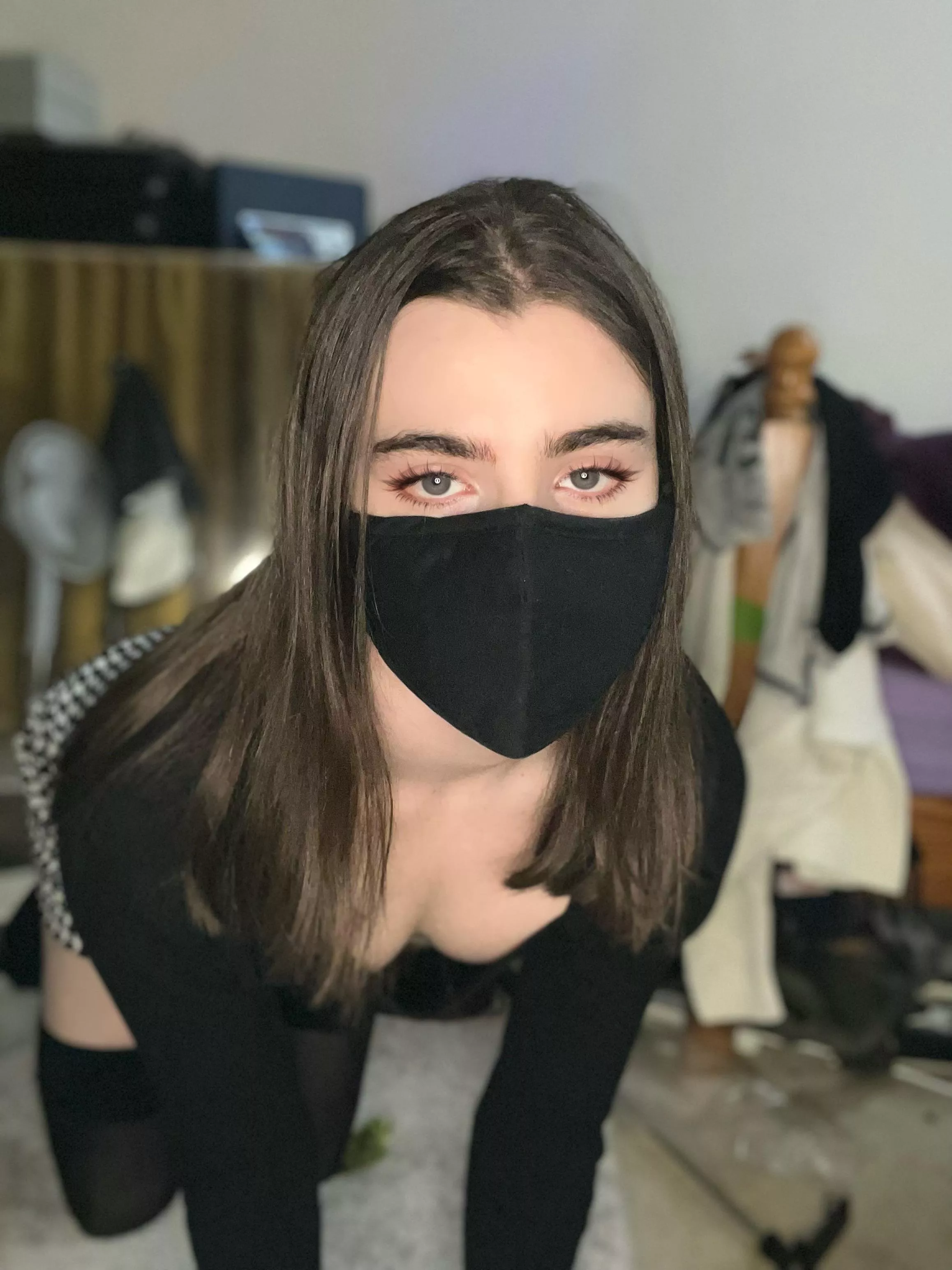 Long haired boys? 🖤 posted by Snowboyoffical