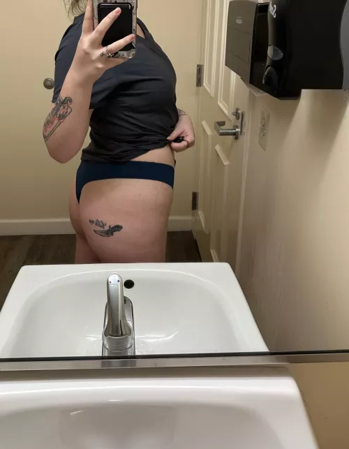 Meet me in the bathroom on my break😈 by Sexytits2156