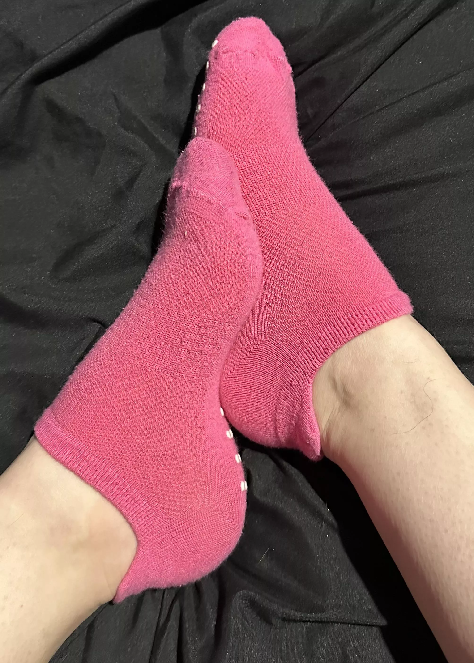 My little feet in my cute pink socks posted by weesassytoes