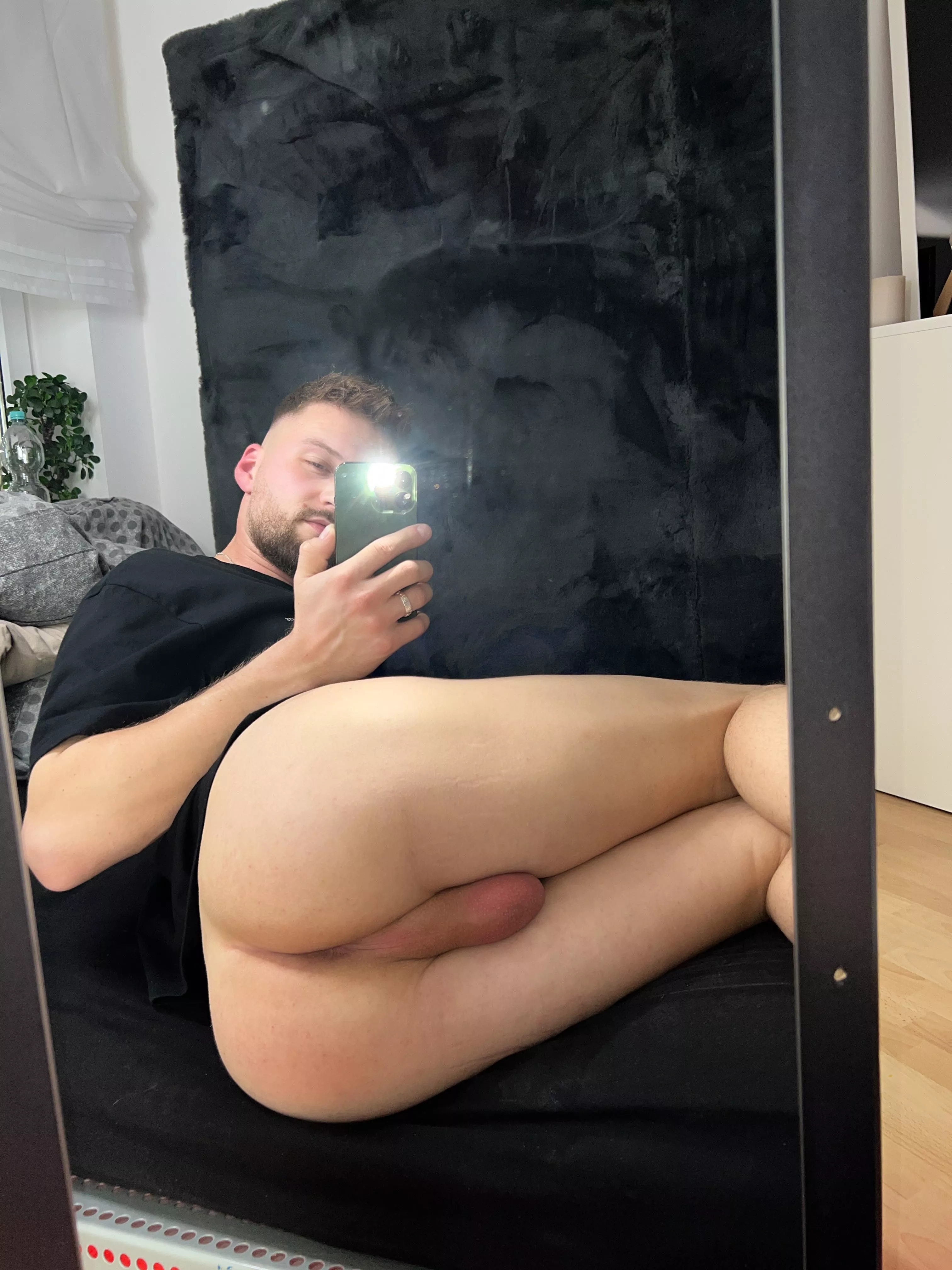 My pussy is waiting for you to cum in 🤭🔥💦🍆🍑🤝👅😈 posted by FantasieFeast18