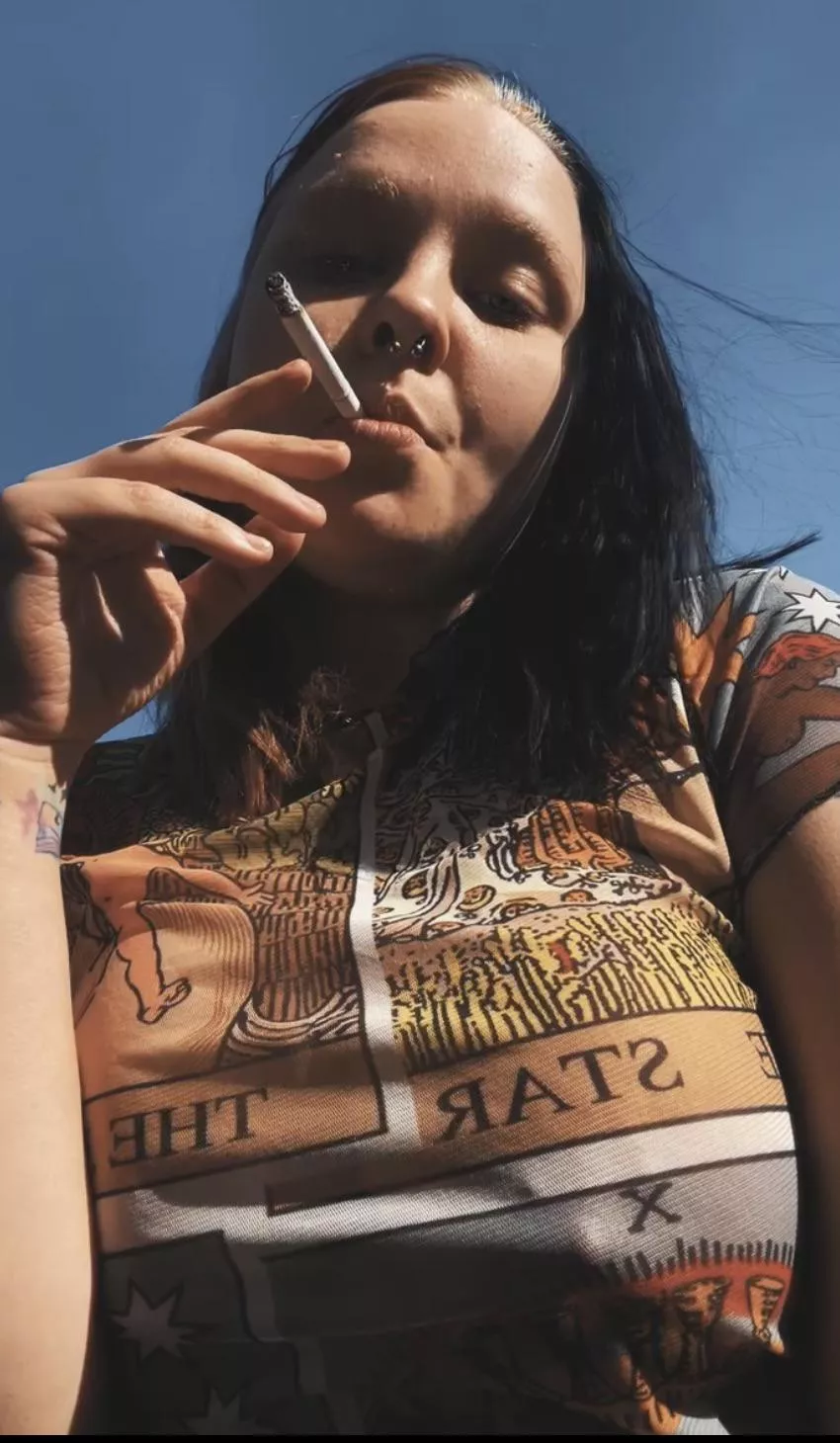 Need a buddy? posted by candyvix3n_