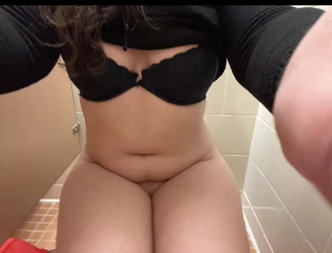 NSFW: I love bending for you by monicaheart3