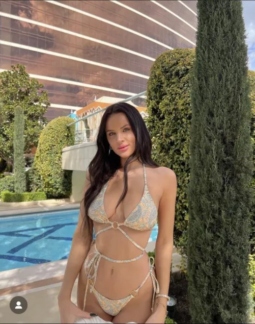 Shine bright like a diamond by spicy_kingWest44