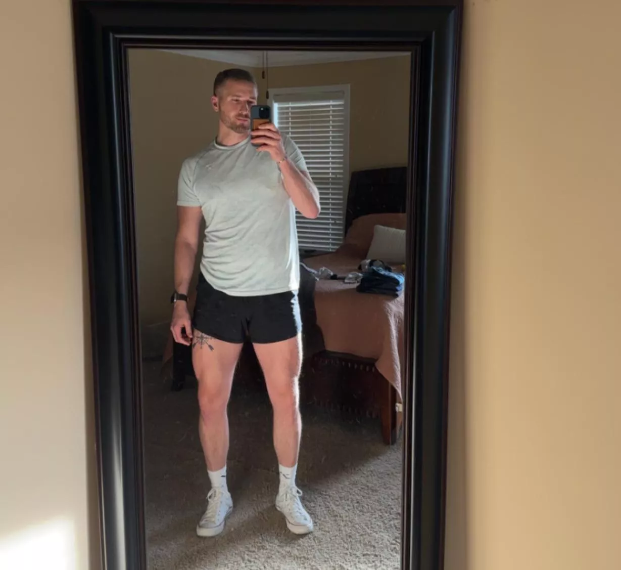 Someone come help me with the laundry posted by Blizzzzzzzzzy