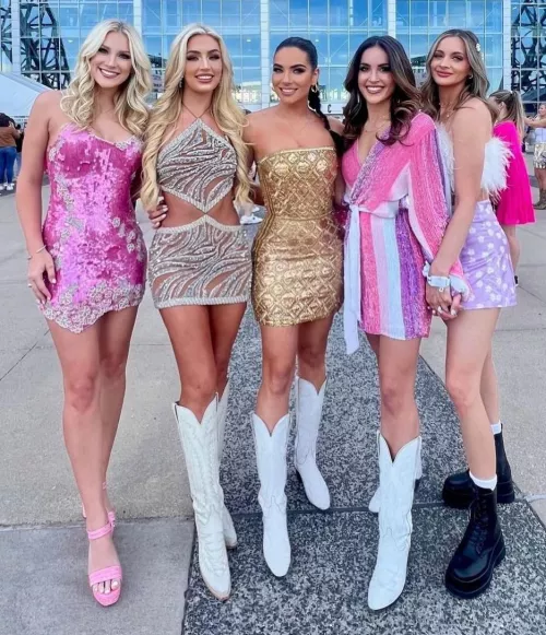 Tall and Leggy... by Flaminglin