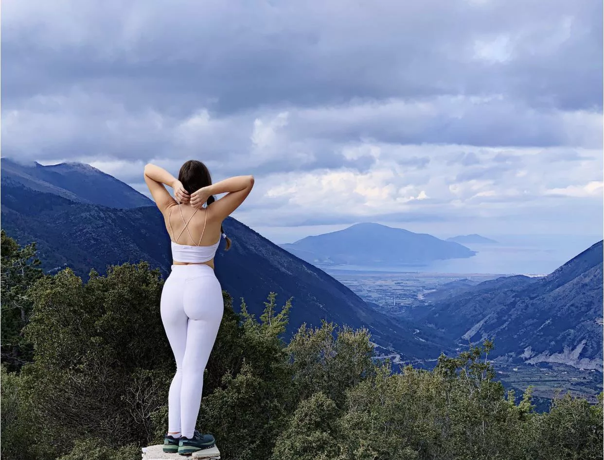 The view from my weekend hike posted by SanyaBootyGirl