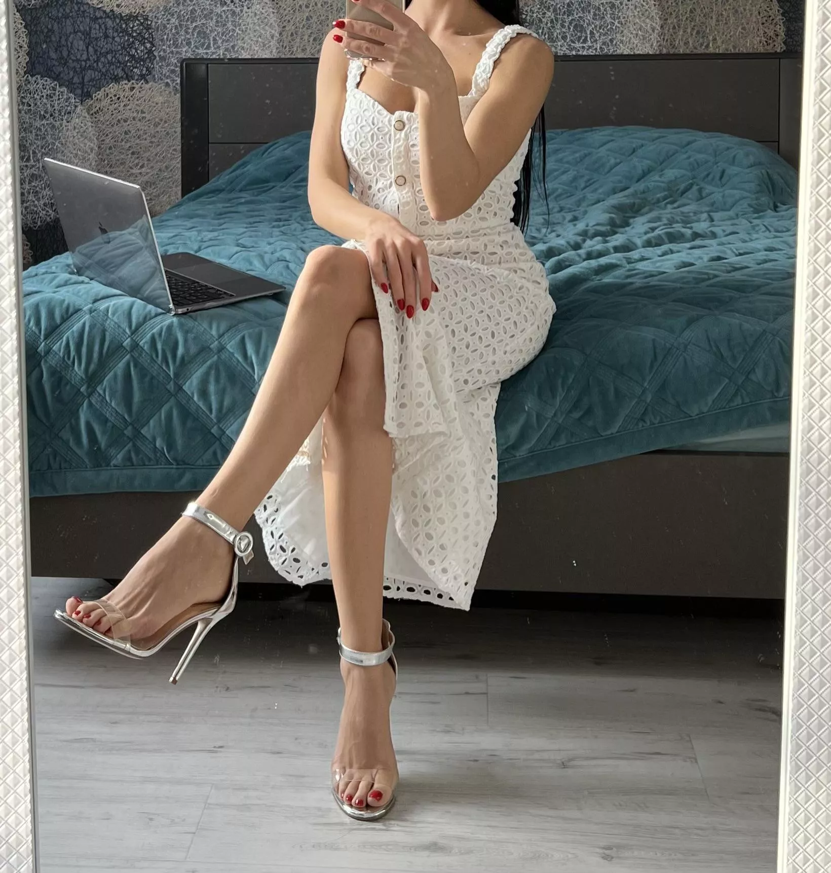 These heels are made for walking 👠 posted by MonicaGoddess