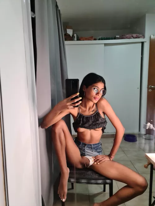 typical and comfortable nude selfie :) by Tropicalangeles