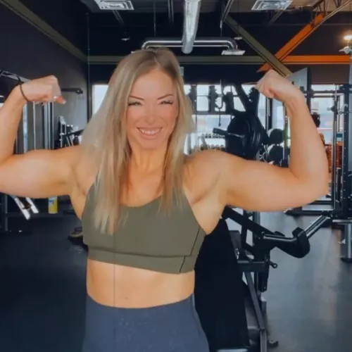 Welcome to the gun show! by joannamaryof