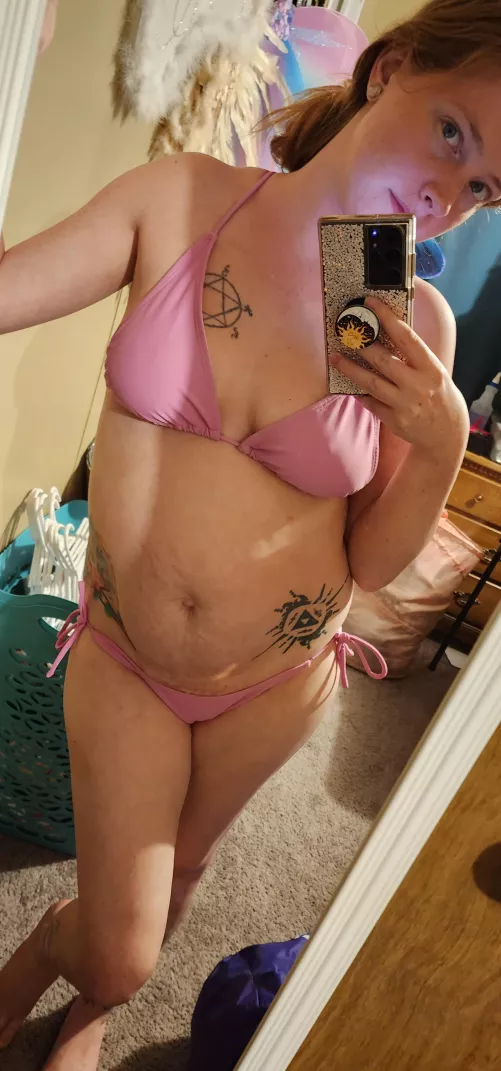 Who doesn't love pool season? by GamergirlAsher