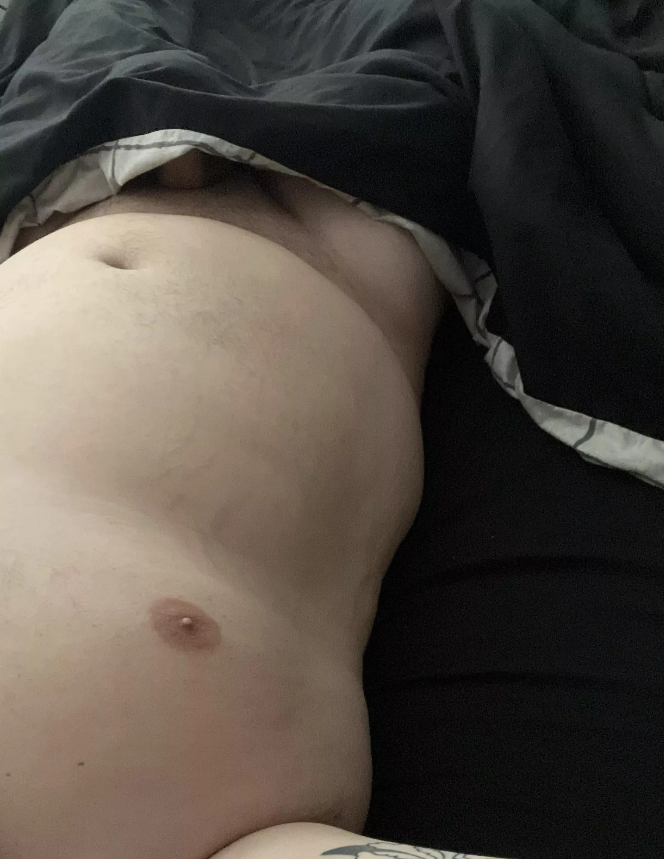 Who wants to see more? posted by Urloverboyyy