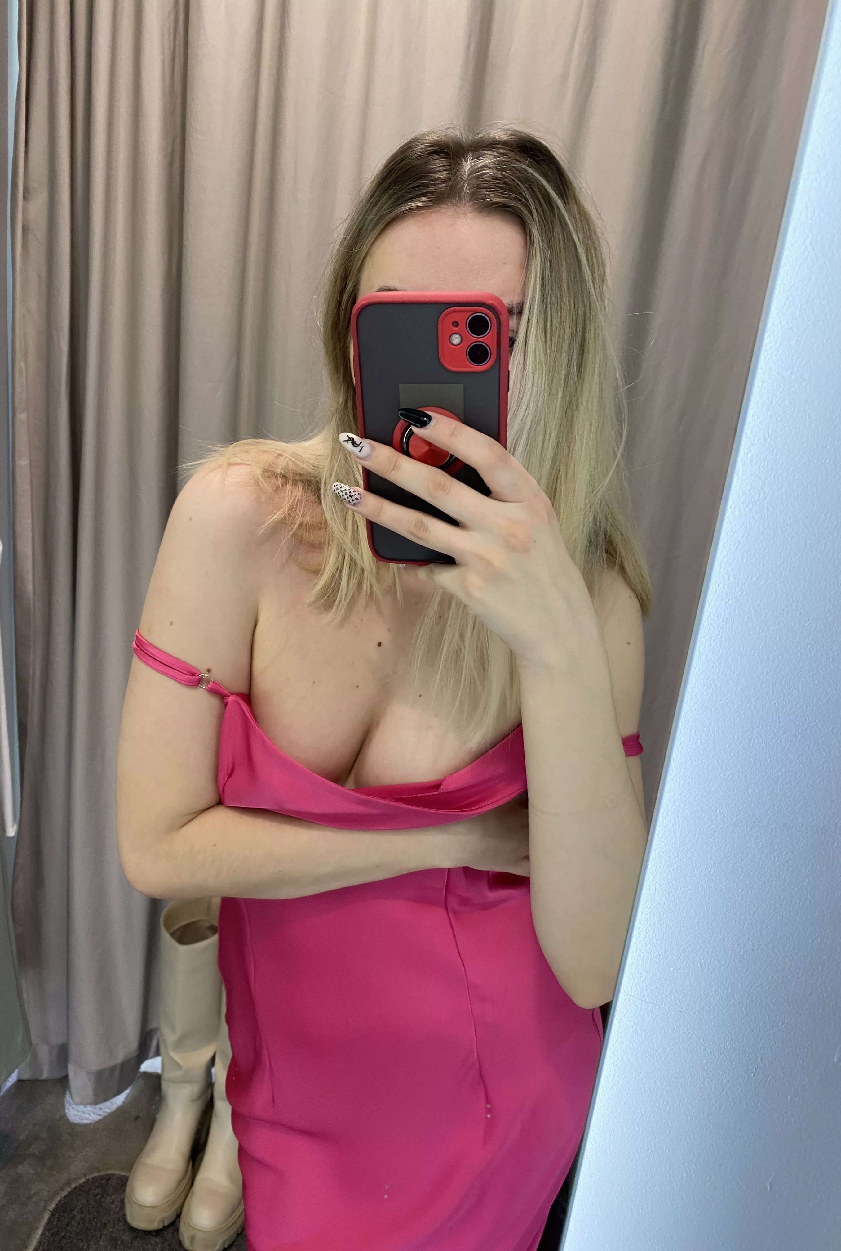 wish you a great start to the week😏 posted by Wendy_Coco44