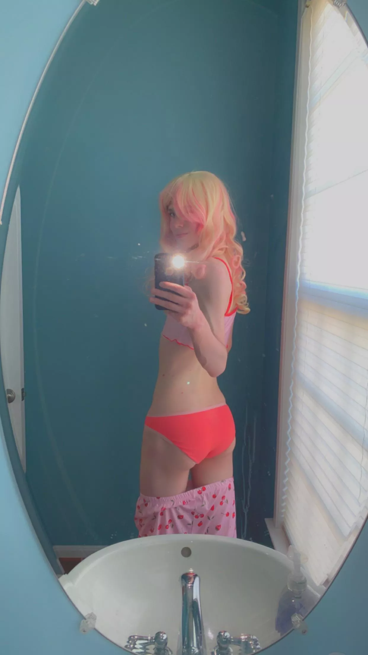 Would you fuck my trans ass after the first date? 😋 posted by shyblondtwink