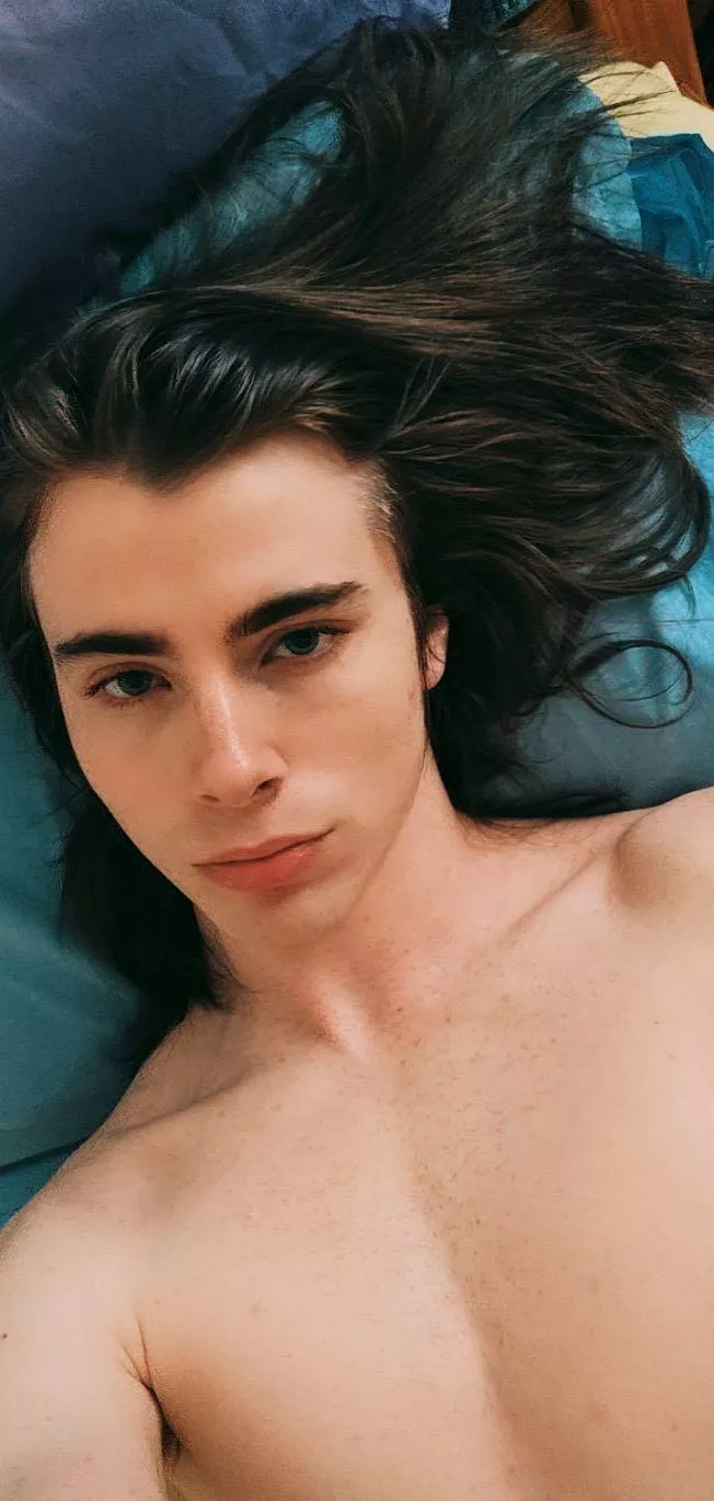 Would you join me in bed? posted by jaybeck23