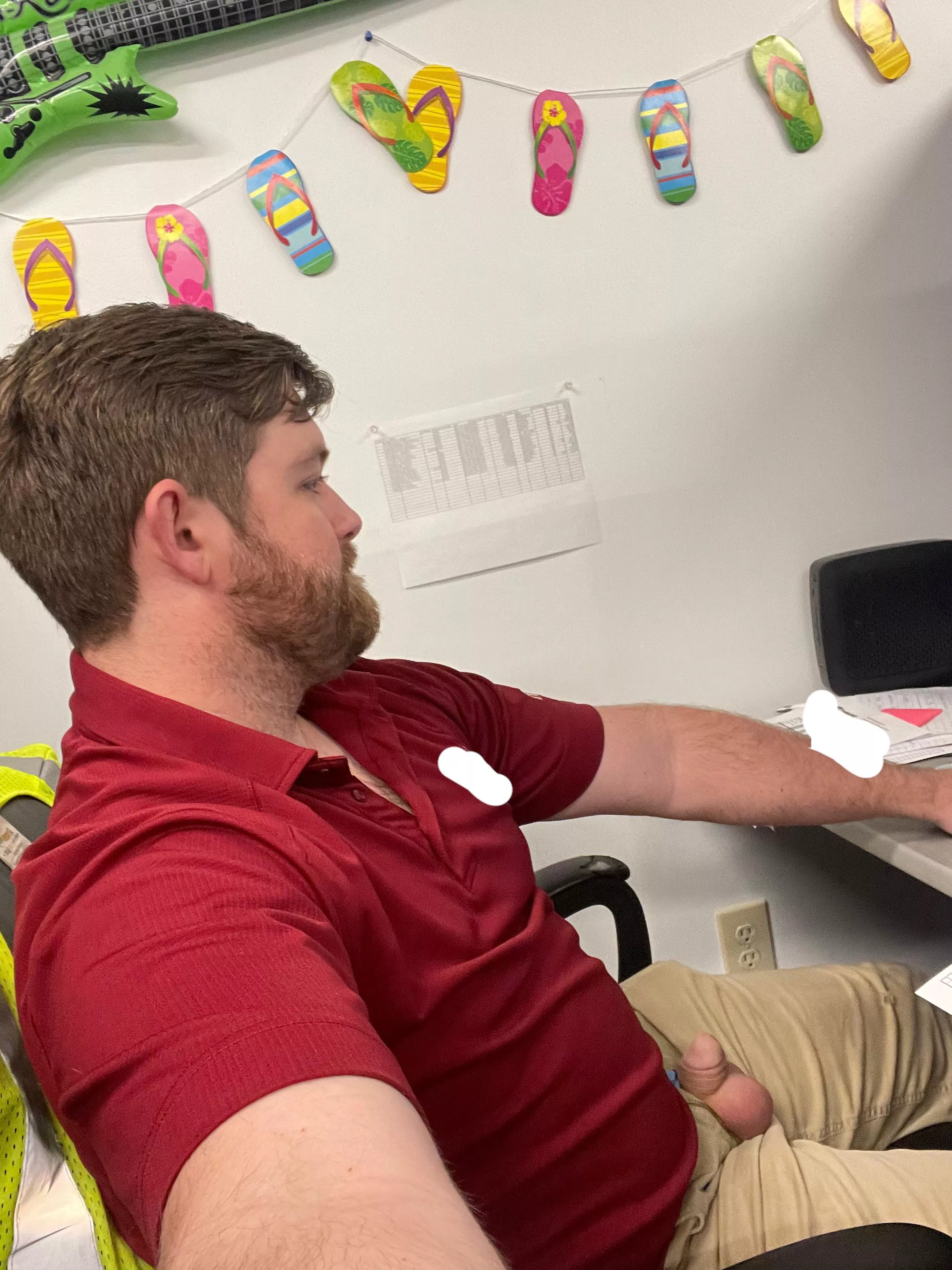 WYD if you turn the corner in the office and I’m sitting like this?? posted by No-Intention4695